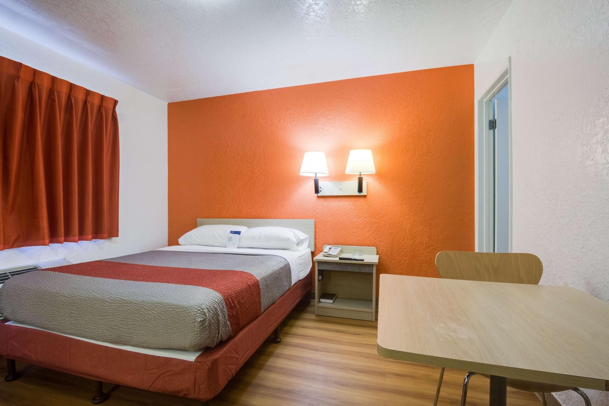 Park Inn By Radisson, Лейквуд Экстерьер фото