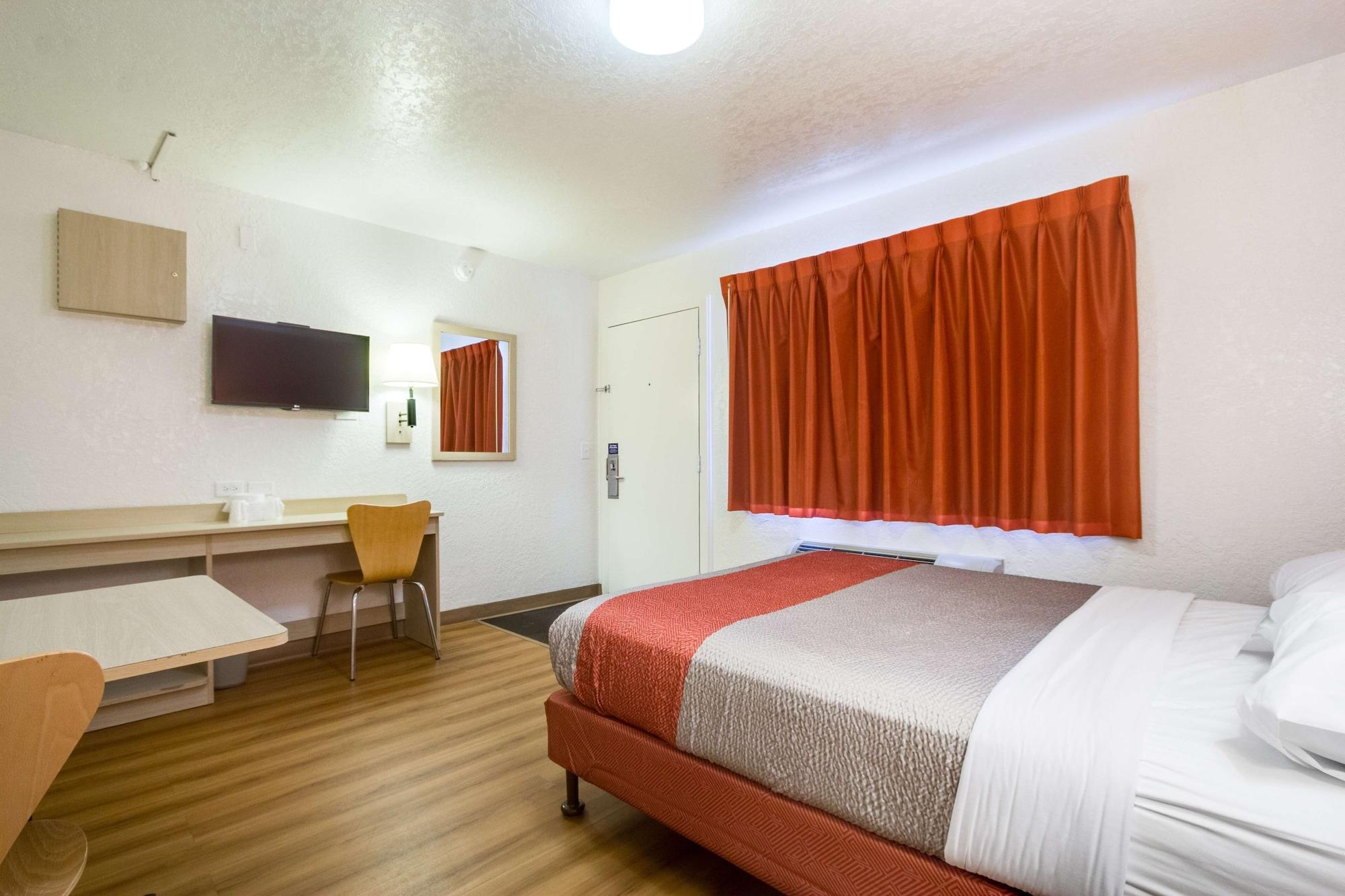 Park Inn By Radisson, Лейквуд Экстерьер фото