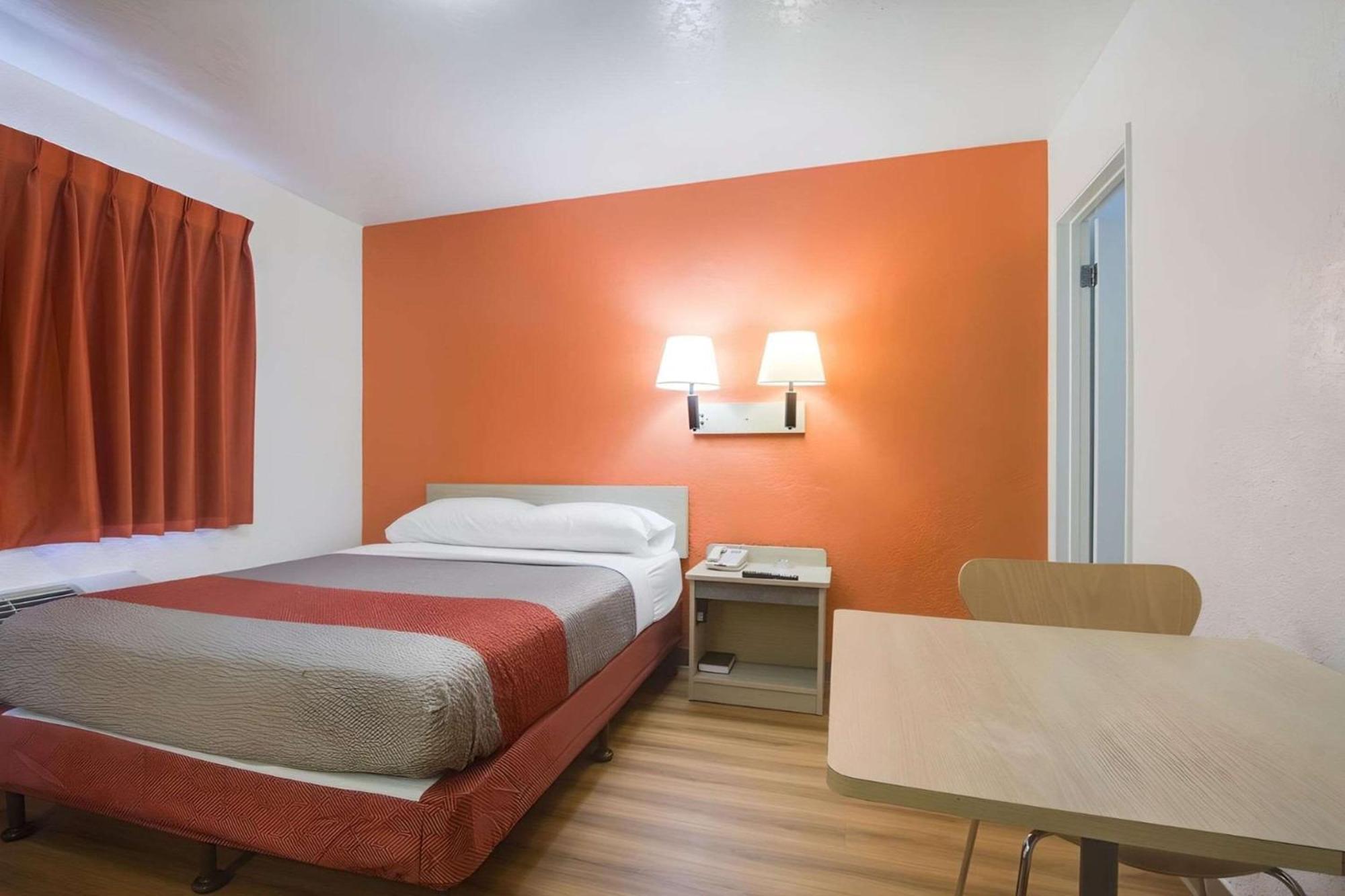 Park Inn By Radisson, Лейквуд Экстерьер фото
