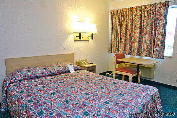 Park Inn By Radisson, Лейквуд Экстерьер фото